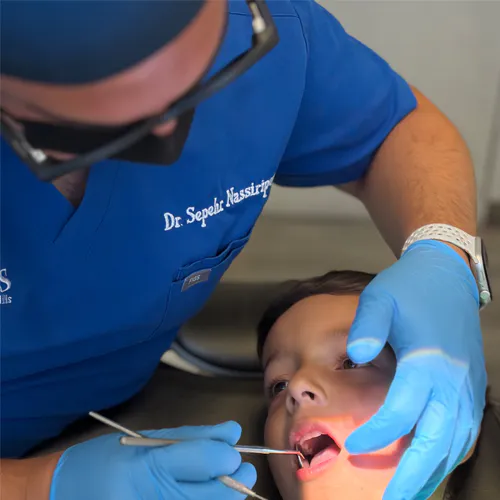 Dentist in Beverly Hills Dentist in Beverly Hills for Teens